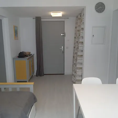 Location Saisonniere Ile D'or 아파트 라론드레모레