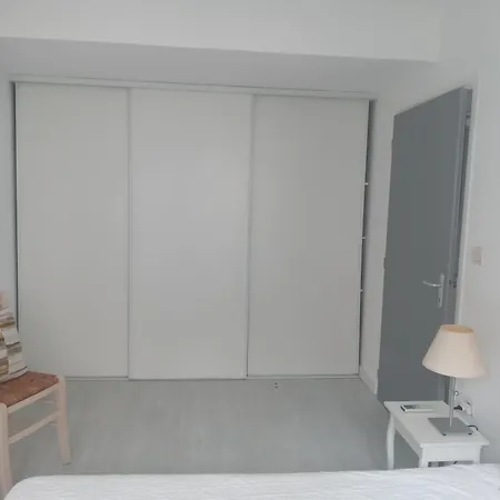 아파트 Location Saisonniere Ile D'or 라론드레모레